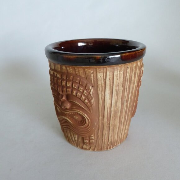 NEW ISLANDER STOCKTON CA LIDDED PINEAPPLE & RUM BARREL CERAMIC MUG LOT - Picture 10 of 14